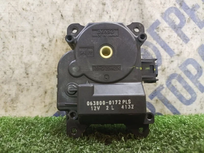 Сервопривод заслонки печки Toyota Mark X 2009 0638000172 СЕДАН 2.5 4GR