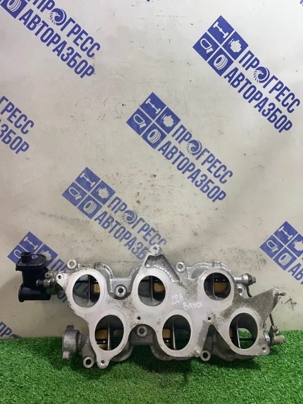 Коллектор впускной Toyota Mark X 2009 1712031020 СЕДАН 2.5 4GR