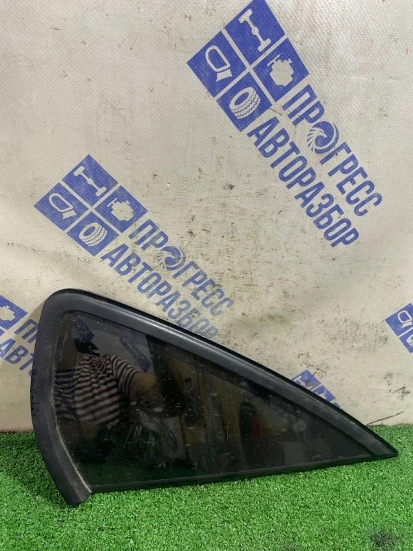 Стекло форточка боковое Volkswagen Polo 2013 6RU845298ANVB СЕДАН 1.6 CFN, заднее правое