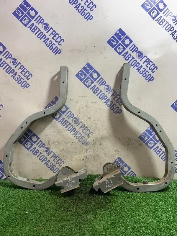 Петля крышки багажника Nissan Almera Classic 2008 8440095F0A СЕДАН 1.6 QG16