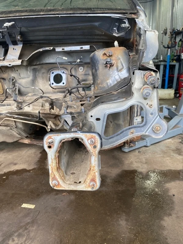 Лонжерон Ford C-Max 2003 1788646 УНИВЕРСАЛ 1.8 CSDB, передний левый