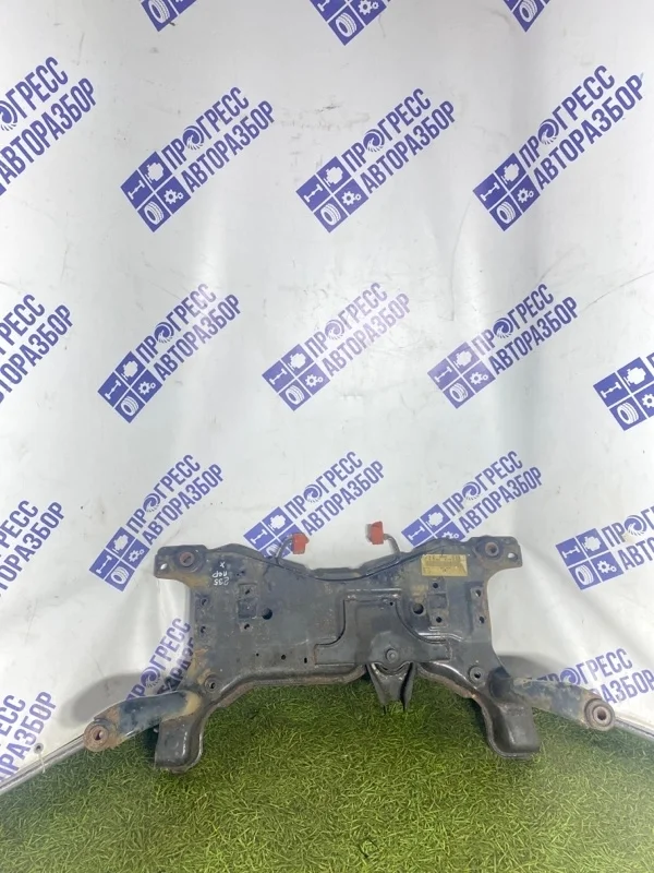 Подрамник Ford C-Max 2003 1742572 УНИВЕРСАЛ 1.8 CSDB, передний