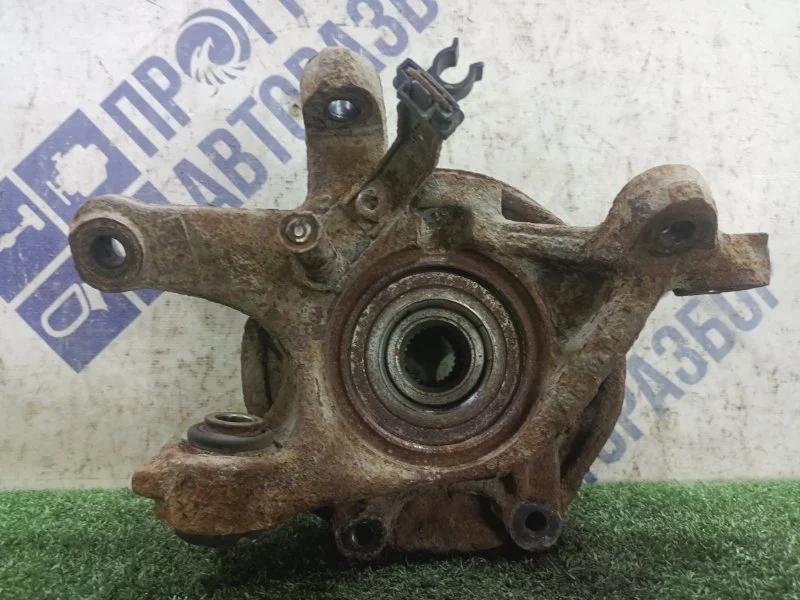 Поворотный кулак Mercedes-Benz Clk 230 Kompressor 1997 2023505708 КУПЕ 2.3 M111E23, задний правый