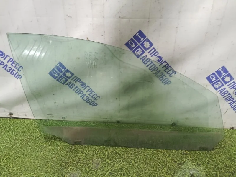 Стекло двери Volvo S40 2007 30762242 СЕДАН 1.6 B4164S3, переднее правое