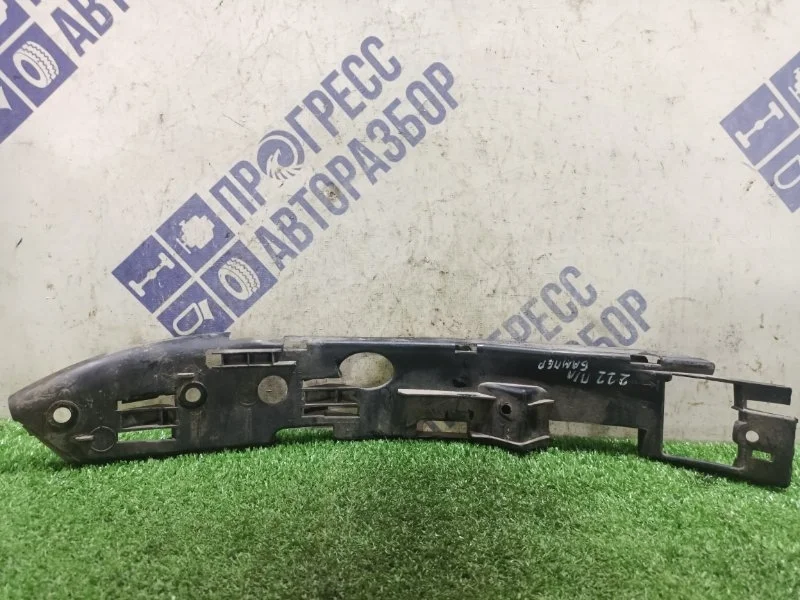 Кронштейн бампера Volkswagen Touareg 2004 7L6807183 КРОССОВЕР 3.2 BMV, передний левый