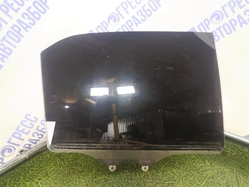 Стекло двери Mitsubishi Lancer 9 2004 MR525742 СЕДАН 1.6 4G18, заднее правое