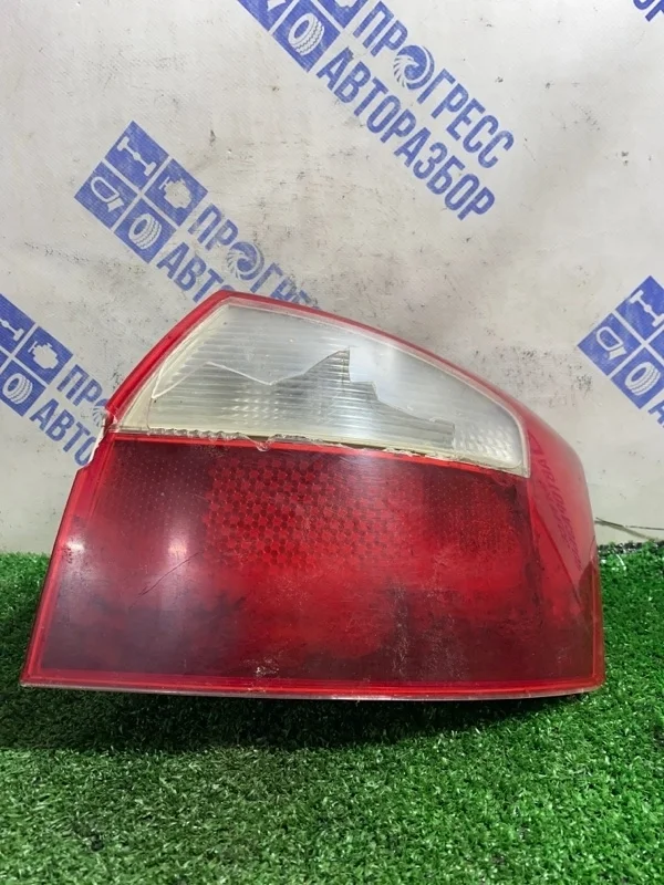 Фонарь Audi A4 B6 2001 8E5945218 СЕДАН 2.0 ALT, задний правый