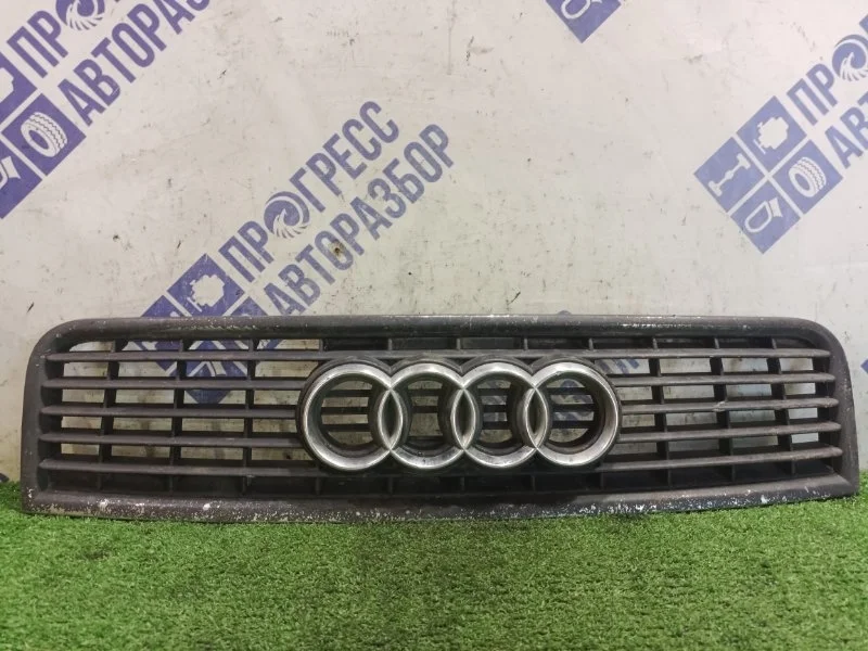 Решетка радиатора Audi A4 B6 2001 8E0853651 СЕДАН 2.0 ALT