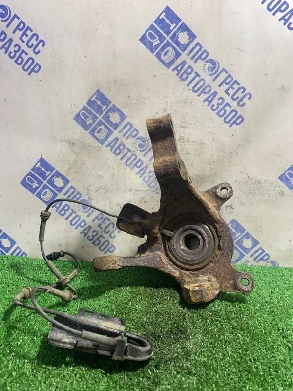 Поворотный кулак Renault Laguna 1997 7700423102 УНИВЕРСАЛ 1.8 HY, передний левый