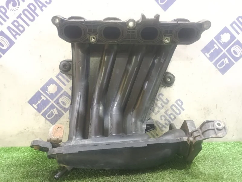 Впускной коллектор Nissan Note 2007 14001EE00B ХЭТЧБЕК 1.6 HR16