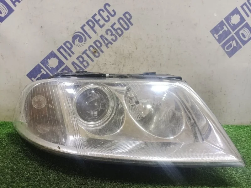 Фара Volkswagen Passat B5 2001 3B7941018M СЕДАН 2.0 AZM, передняя правая