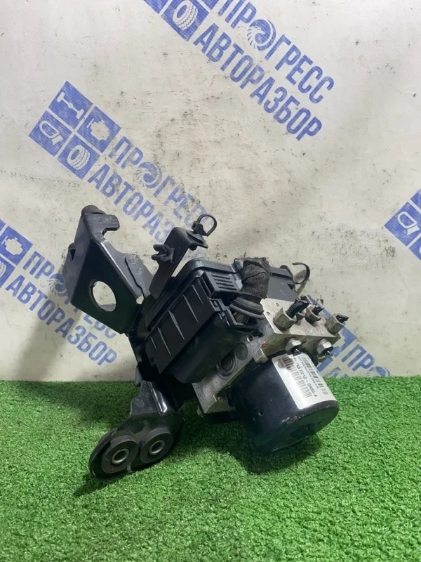 Блок ABS Opel Astra J 2012 13412552 ХЭТЧБЕК 1.6 A16XER