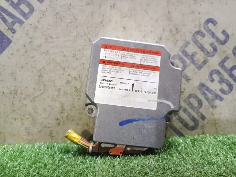 Блок управления подушками безопасности (SRS) (AIRBAG) Suzuki Sx4 2006 3891079J20 ХЭТЧБЕК 1.6 M16A