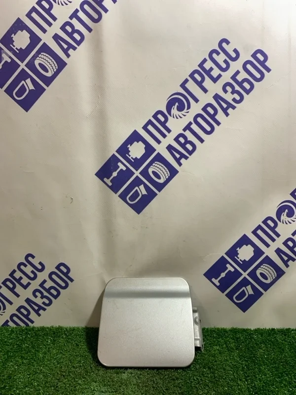 Лючок бензобака Mitsubishi Montero Sport 2000 MR241921 ВНЕДОРОЖНИК 3.0 6G72