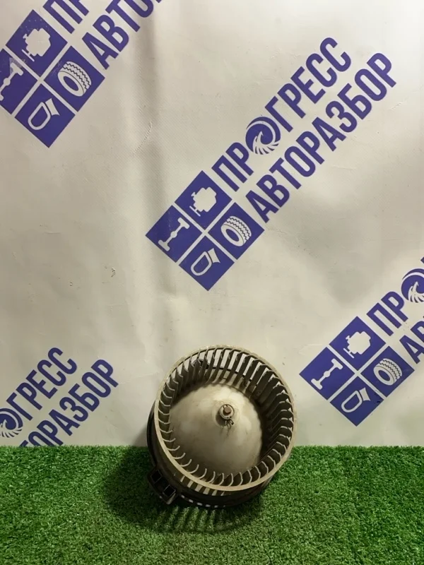 Мотор печки Mitsubishi Montero Sport 2000 MR315962 ВНЕДОРОЖНИК 3.0 6G72
