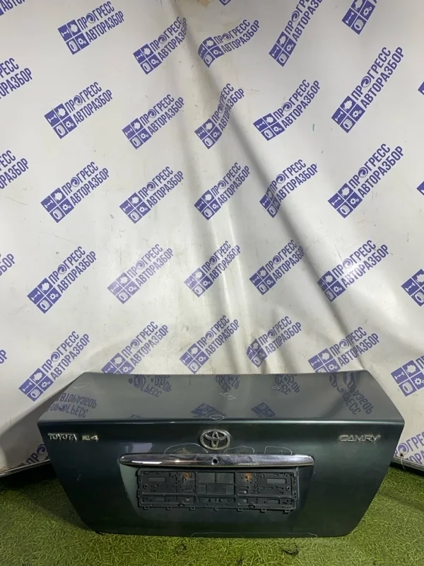 Крышка багажника Toyota Camry 2005 6440133270 XV30 2.4 2AZ