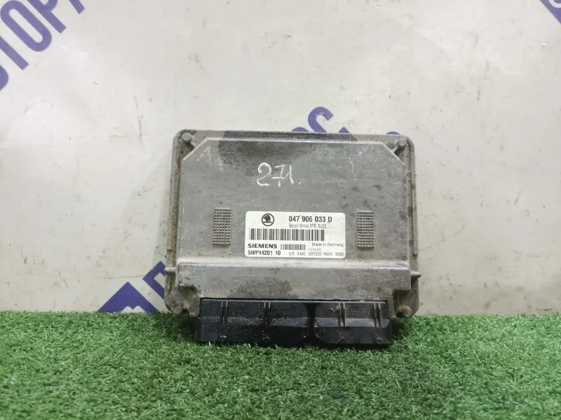 Блок управления двигателем Skoda Fabia 2002 047906033D ХЭТЧБЕК 1.4 AZE