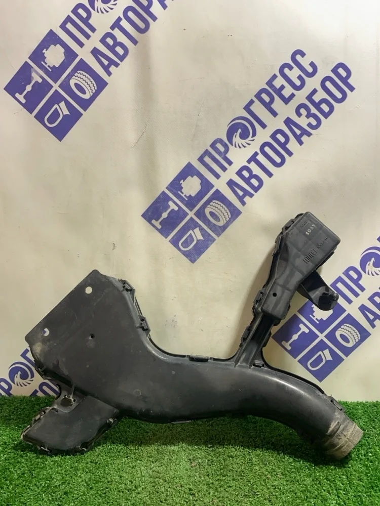 Воздухозаборник Nissan Tiida 2004 16554ED000 СЕДАН 1.5 HR15DE
