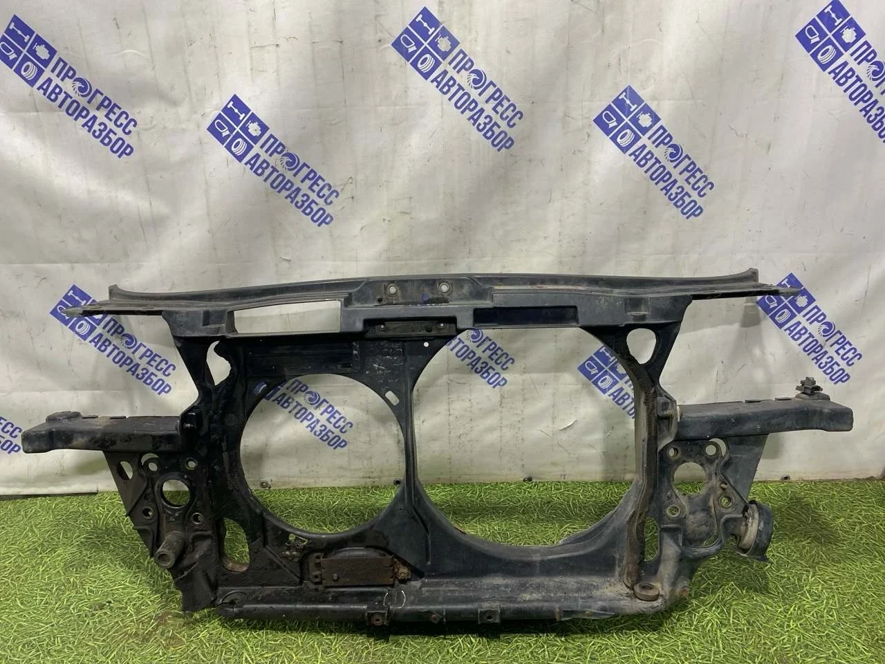 Передняя панель (Телевизор) Audi A6 1998 4B0805588M СЕДАН 2.4 AGA