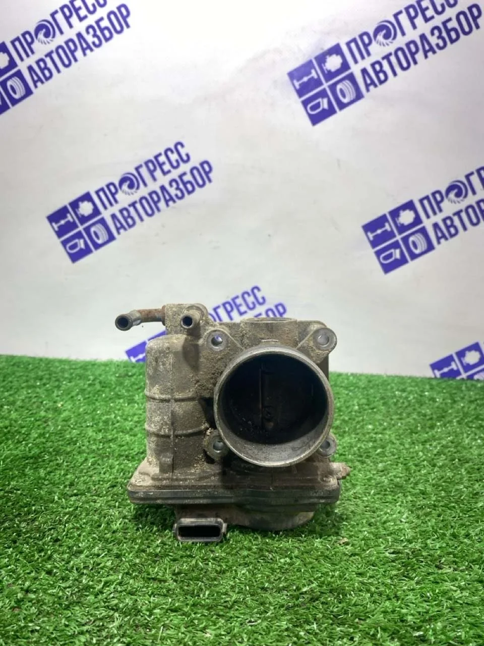 Дроссельная заслонка Nissan Tiida 2004 161199U50A ХЭТЧБЕК HR15DE