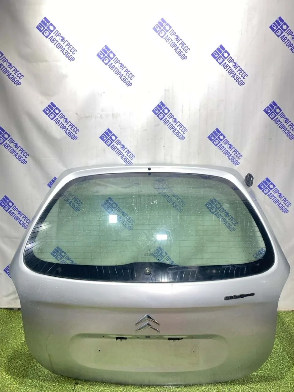 Крышка багажника Citroen Xsara Picasso 2006 8701L3 УНИВЕРСАЛ 1.6 NFU