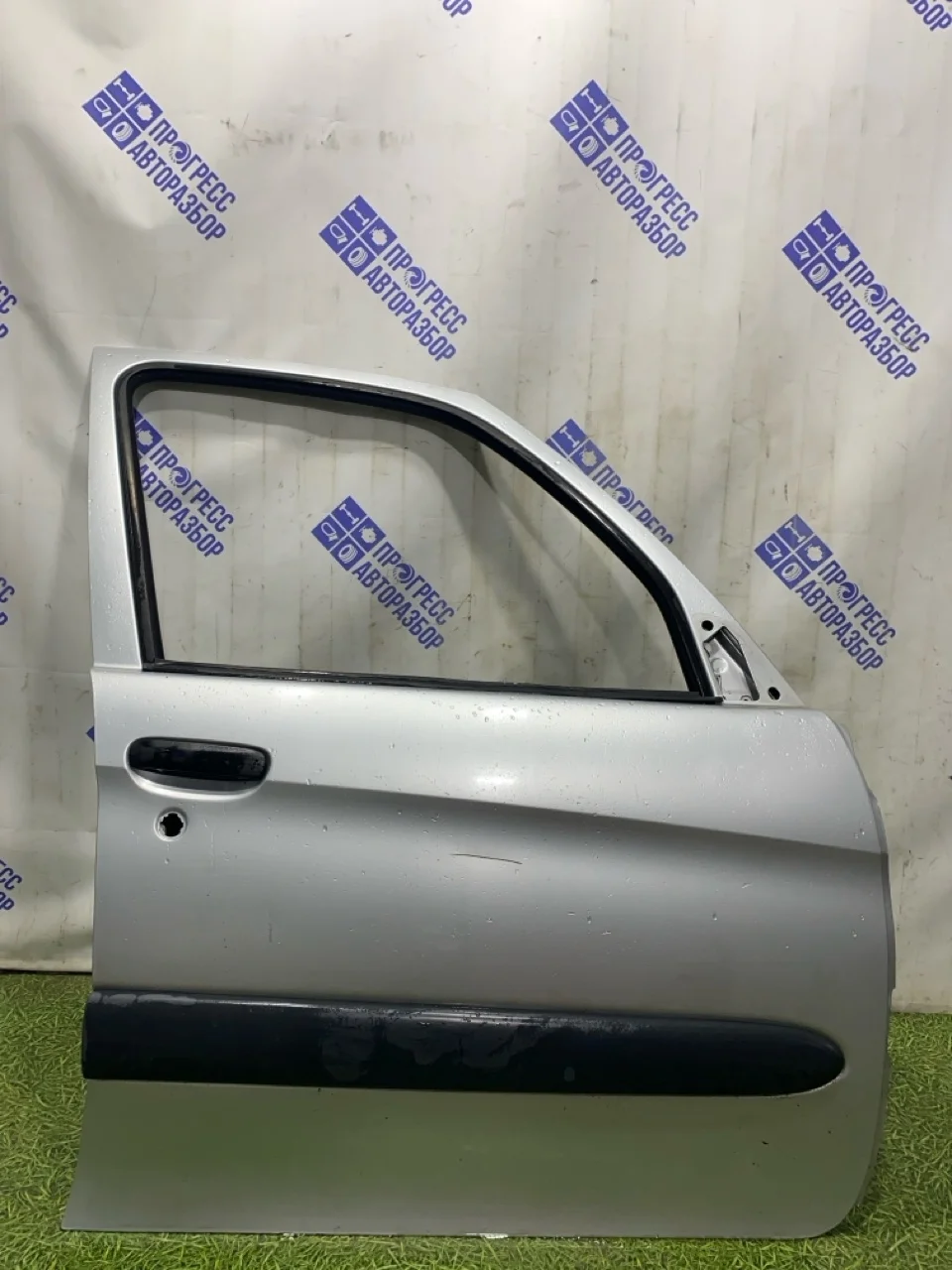 Дверь боковая Citroen Xsara Picasso 2006 9004L5 УНИВЕРСАЛ 1.6 NFU, передняя правая
