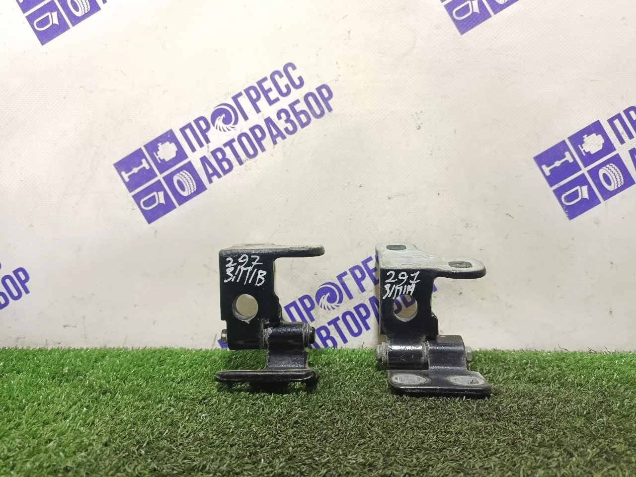 Петля двери Land Rover Range Rover Iii 2005 BDB760020 ВНЕДОРОЖНИК 4.4 M62B44, задняя правая