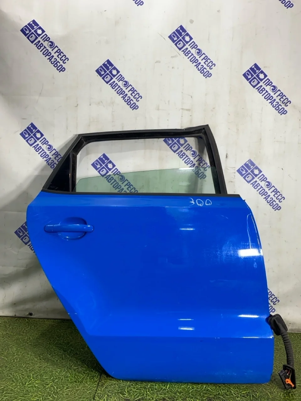 Дверь боковая Volkswagen Polo 2015 6R4833056J ХЕТЧБЭК 1.2 CJZC, задняя правая