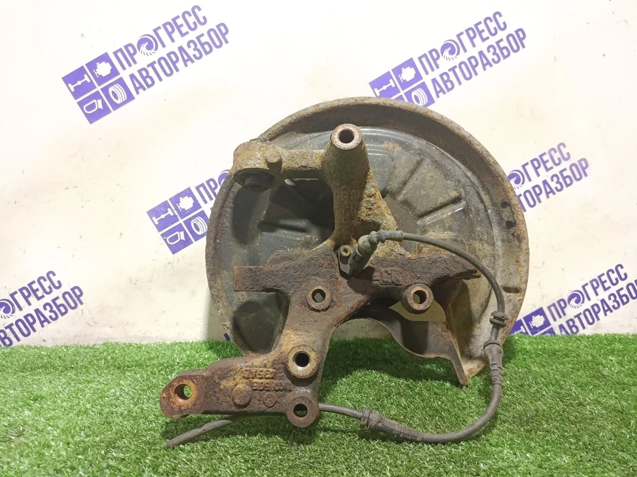 Поворотный кулак Audi A3 2007 1K0505435AB ХЭТЧБЕК 2.0 BVZ, задний левый