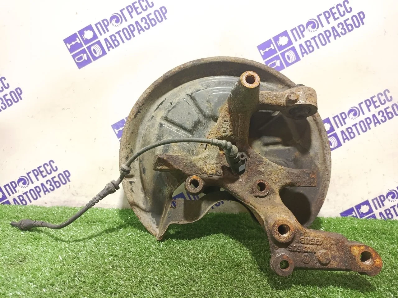 Поворотный кулак Audi A3 2007 1K0505436AB ХЭТЧБЕК 2.0 BVZ, задний правый