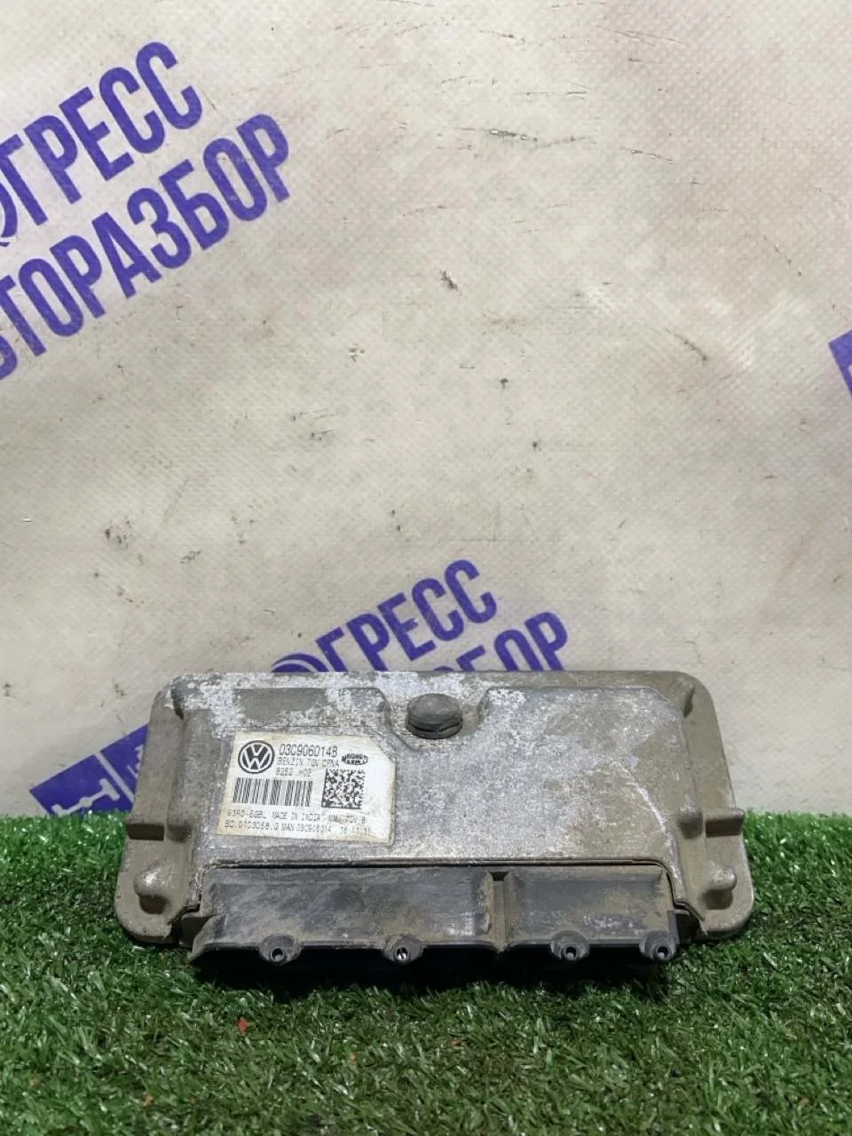 Блок управления двигателем Volkswagen Polo 2012 03C906014B СЕДАН 1.6 CFN