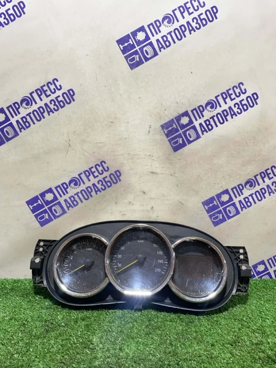 Панель приборов Renault Logan 2 2017 248100413R СЕДАН 1.6 K4M2845