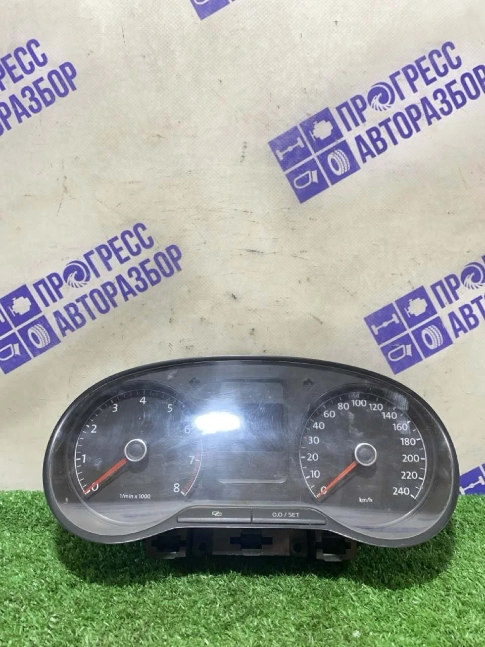 Панель приборов Volkswagen Polo 2013 6RU920860B СЕДАН 1.6 CFN