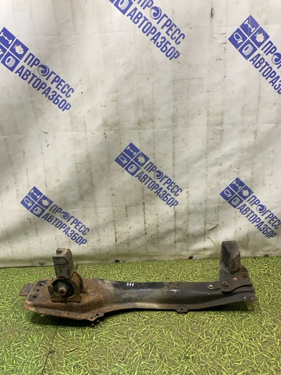 Балка продольная под ДВС Toyota Corolla 2006 5120412150 ХЕТЧБЕК 1.6 3ZZ
