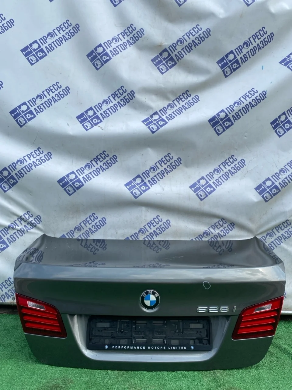 Крышка багажника Bmw F10 2014 41627240552 СЕДАН 2.0 N20B20A