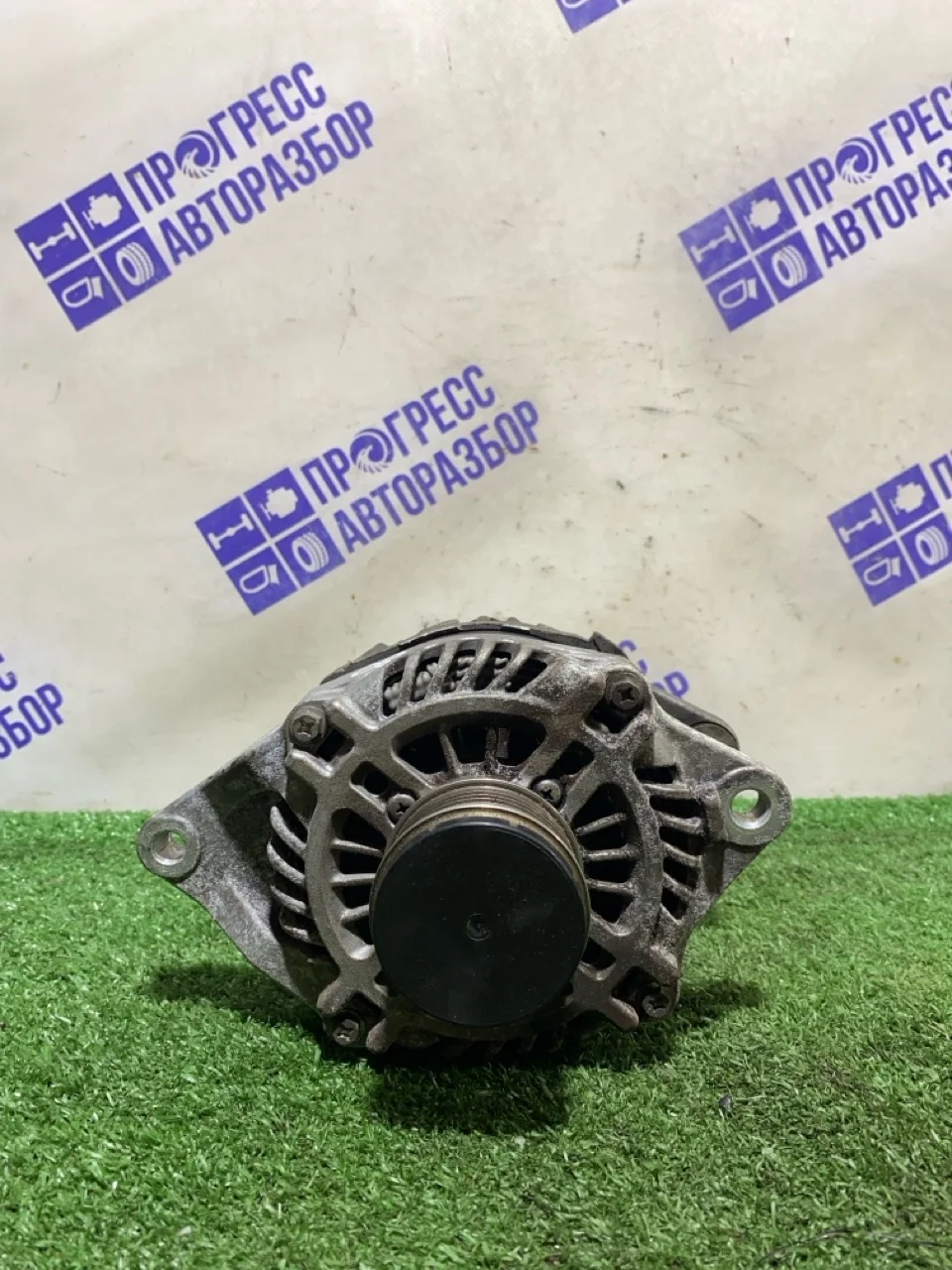 Генератор Mitsubishi Outlander 1800A121 2.0