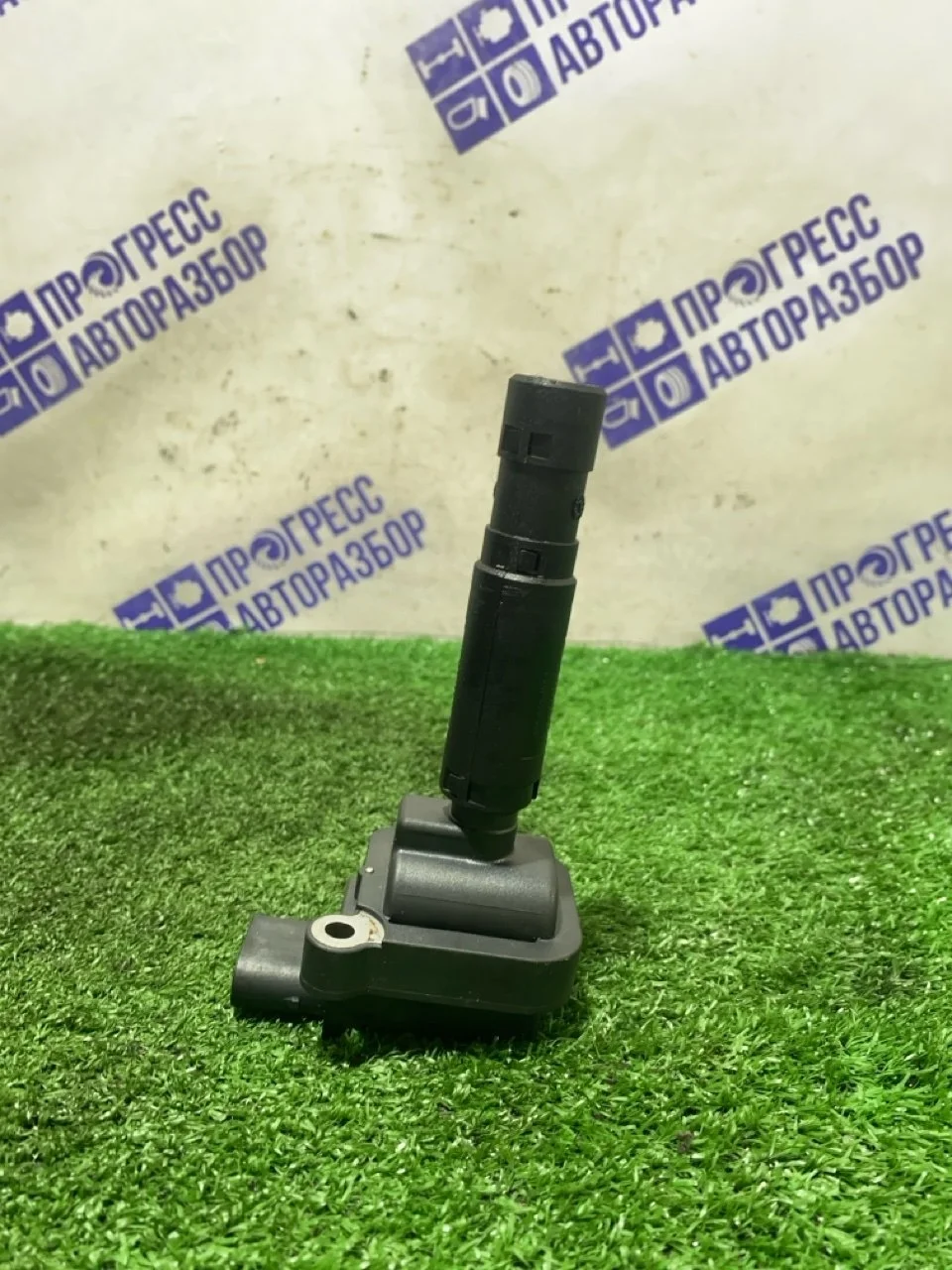 Катушка зажигания Mercedes-Benz W204 2012 A0001502580 СЕДАН 1.8 271.860