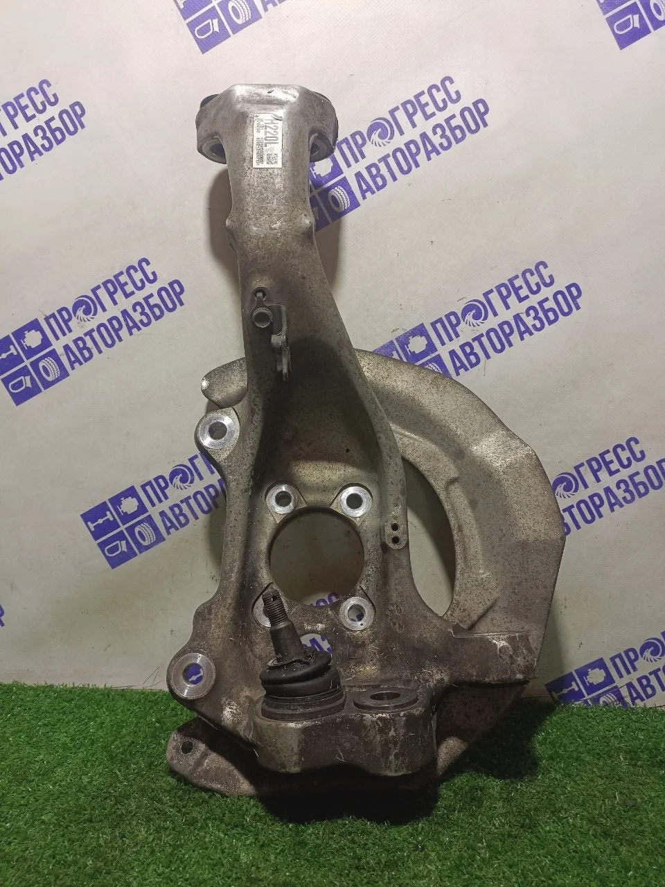 Кулак поворотный Lexus Ls 460 2008 4320259075 СЕДАН 4.6 1UR-FSE, передний левый