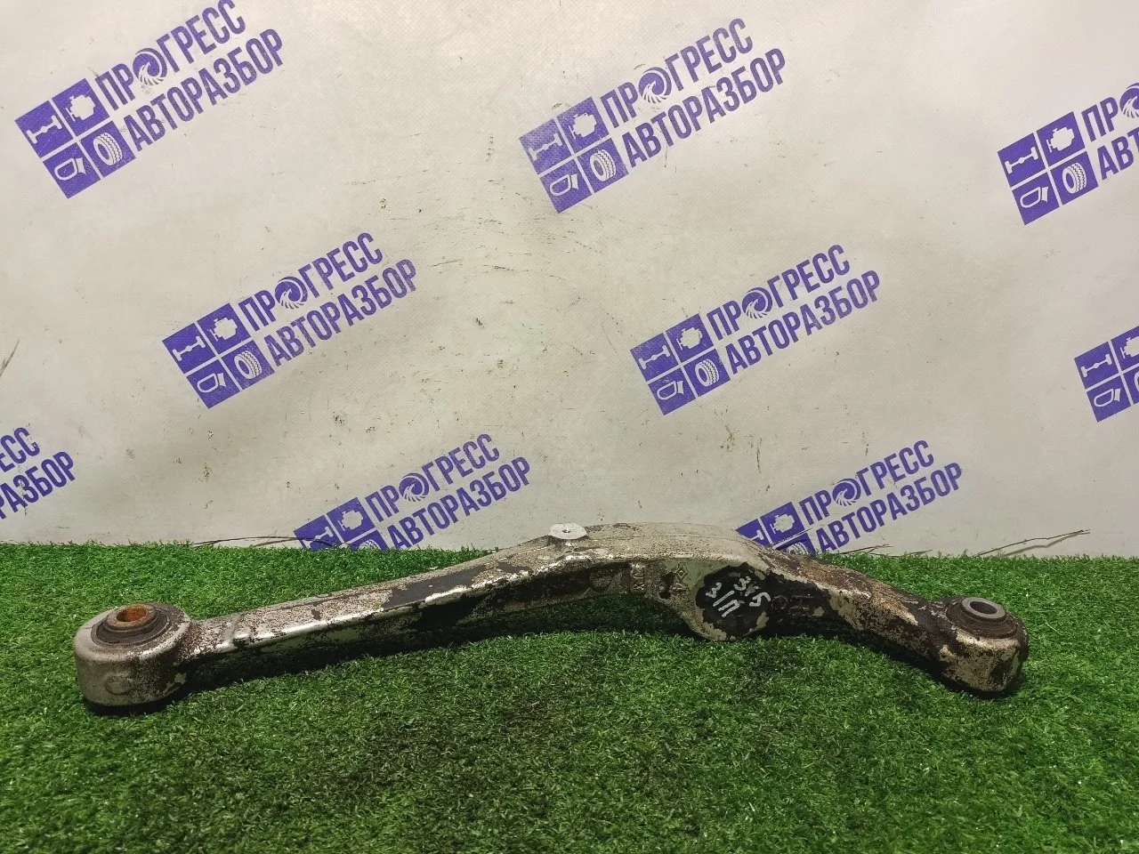 Рычаг подвески Nissan X-Trail T31 2010-2015 55120JD000 2.0 MR20, задний правый