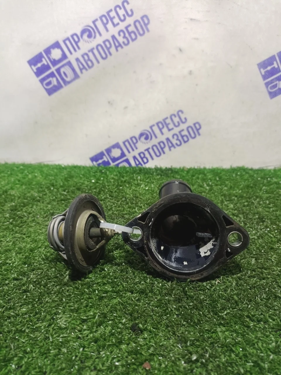 Термостат Hyundai Solaris 256312B001 1.6 G4FC