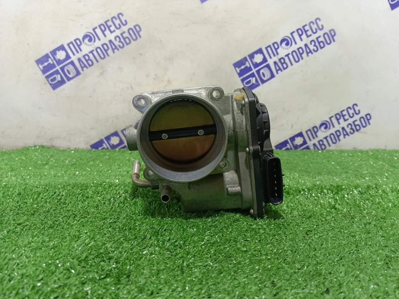 Дроссельная заслонка Lexus Gs300 2203031020 3.0 3GR-FSE