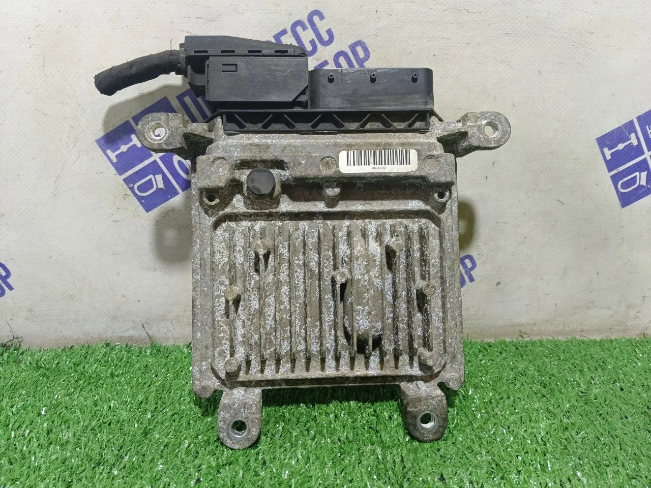 Блок управления двигателем Mercedes-Benz Sprinter W906 A6519000601 2.2 651.955