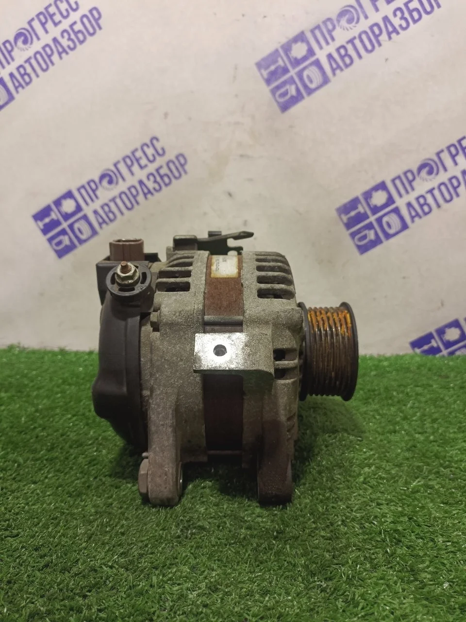 Генератор Toyota Noah 2706028230 2.0 1AZ-FSE