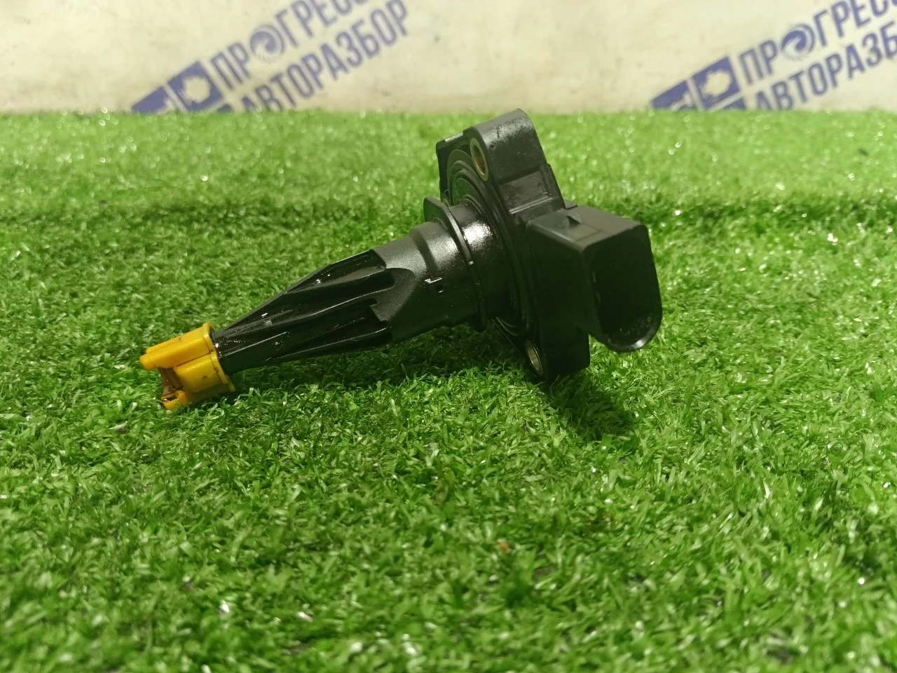 Датчик уровня масла Bmw F10 7598860 2.0 N20B20A