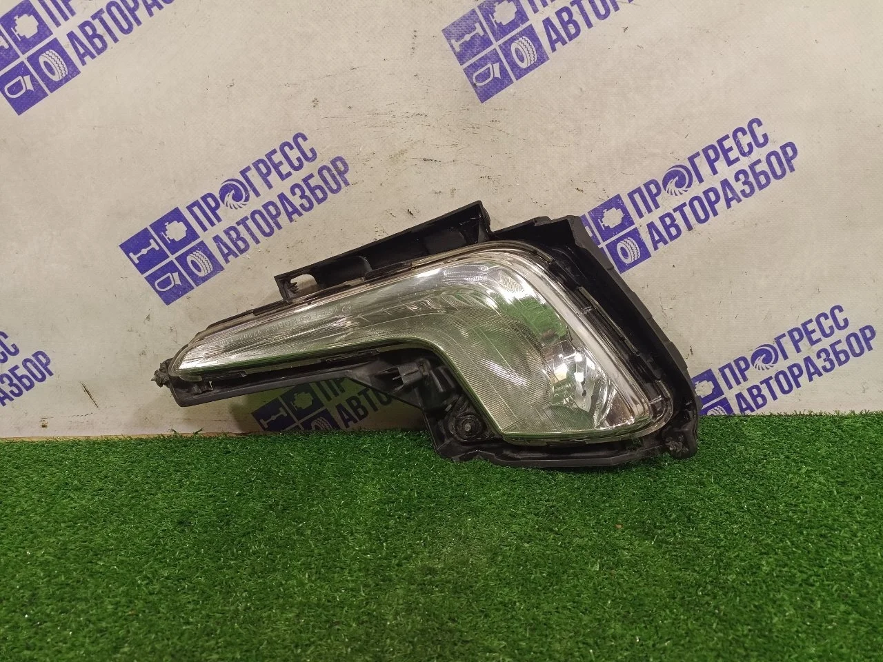 Фара противотуманная (ПТФ) Kia Rio 3 2014 922024X000 ХЕТЧБЭК 1.6 G4FC, передняя правая