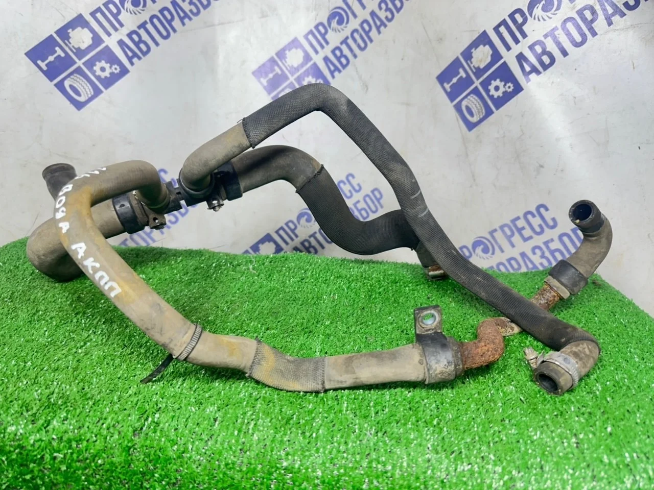 Патрубок системы охлаждения Citroen C4 2009 1351SP ХЭТЧБЕК 1.6 EP6