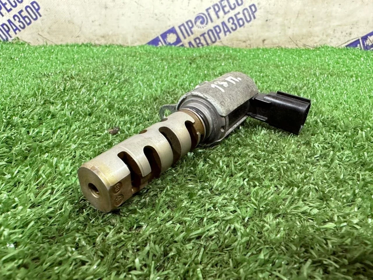 Клапан VVT-i Lexus Es350 1533031020 3.5