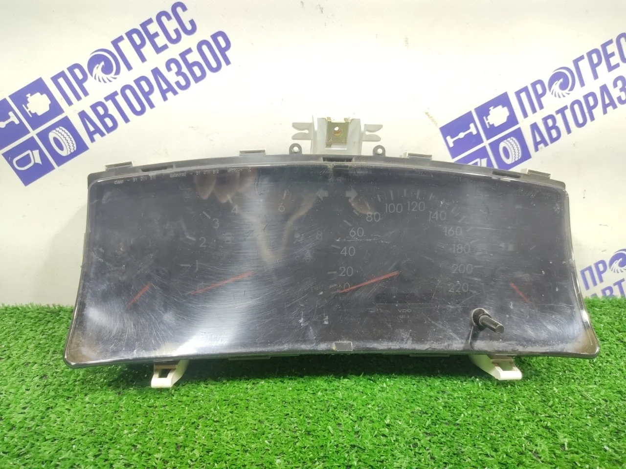 Панель приборов Toyota Corolla 2005 8380002C50 СЕДАН 1.6 3ZZ