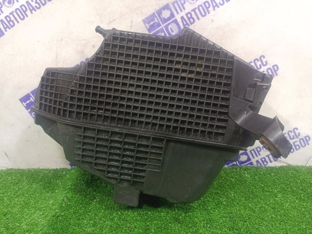 Корпус воздушного фильтра Nissan Terrano 2016 165000974R КРОССОВЕР 1.6 H4MD438
