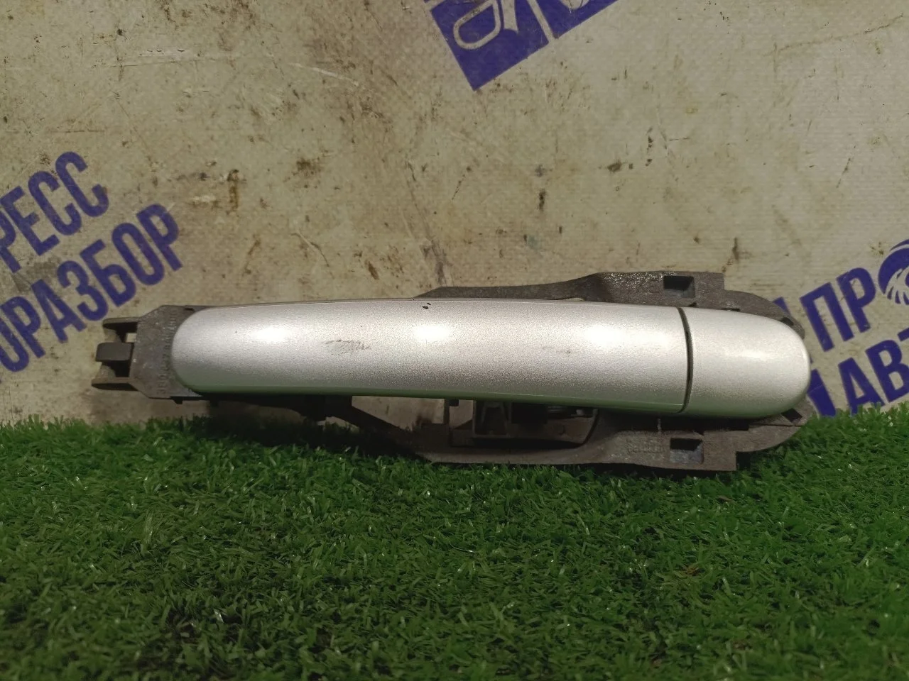 Ручка двери внешняя Volkswagen Bora 2000 3B0837207 СЕДАН 1.6 APF, задняя правая
